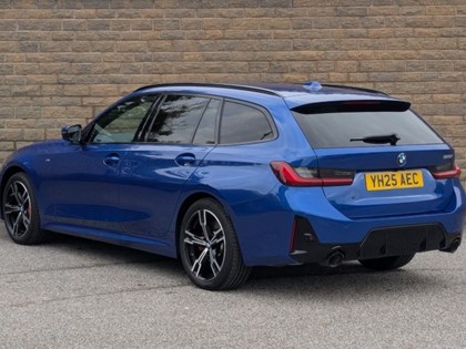 2025 (25) BMW 3 SERIES 320i M Sport 5dr Step Auto