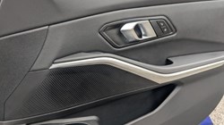 2025 (25) BMW 3 SERIES 320i M Sport 5dr Step Auto 4635215