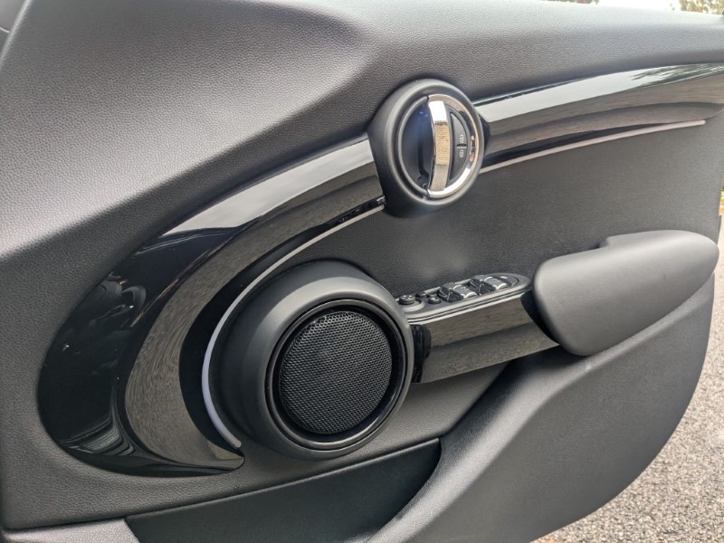 2022 (72) MINI HATCHBACK 1.5 Cooper Resolute Edition 5dr Auto 4612024