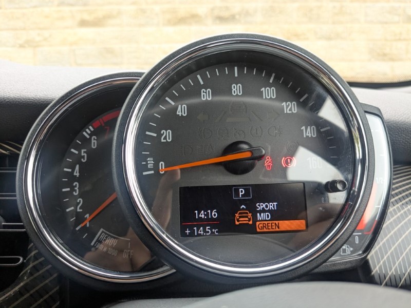 2022 (72) MINI HATCHBACK 1.5 Cooper Resolute Edition 5dr Auto 4612037