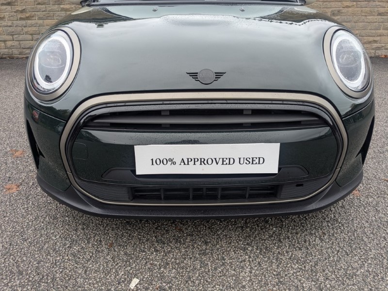 2022 (72) MINI HATCHBACK 1.5 Cooper Resolute Edition 5dr Auto 4612039