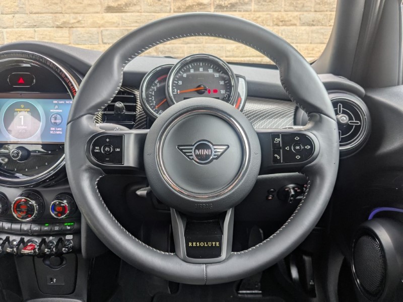 2022 (72) MINI HATCHBACK 1.5 Cooper Resolute Edition 5dr Auto 4612008