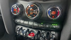 2022 (72) MINI HATCHBACK 1.5 Cooper Resolute Edition 5dr Auto 4612032