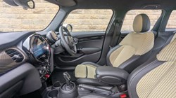 2022 (72) MINI HATCHBACK 1.5 Cooper Resolute Edition 5dr Auto 4612038