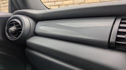 2019 (68) MINI CONVERTIBLE 1.5 Cooper II 2dr Auto 4631116