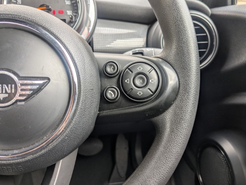 2019 (68) MINI CONVERTIBLE 1.5 Cooper II 2dr Auto 4631102