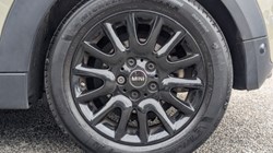 2019 (68) MINI CONVERTIBLE 1.5 Cooper II 2dr Auto 4631098