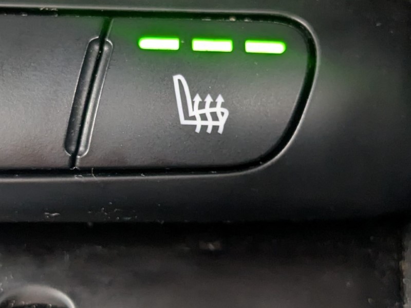 2019 (68) MINI CONVERTIBLE 1.5 Cooper II 2dr Auto 4631114