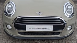 2019 (68) MINI CONVERTIBLE 1.5 Cooper II 2dr Auto 4631120