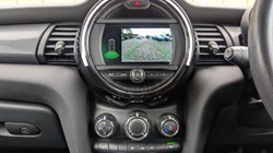 2019 (68) MINI CONVERTIBLE 1.5 Cooper II 2dr Auto 4631112