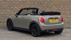 2019 (68) MINI CONVERTIBLE 1.5 Cooper II 2dr Auto 4631086