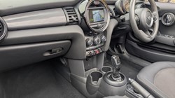 2019 (68) MINI CONVERTIBLE 1.5 Cooper II 2dr Auto 4631091