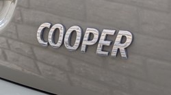 2019 (68) MINI CONVERTIBLE 1.5 Cooper II 2dr Auto 4631125