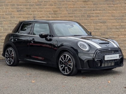 2024 (73) MINI HATCHBACK 2.0 Cooper S Sport Premium Plus 5dr Auto