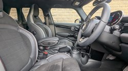 2024 (73) MINI HATCHBACK 2.0 Cooper S Sport Premium Plus 5dr Auto 4613056