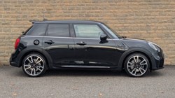 2024 (73) MINI HATCHBACK 2.0 Cooper S Sport Premium Plus 5dr Auto 4613048