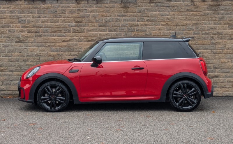 2023 (73) MINI HATCHBACK 1.5 Cooper Sport 3dr Auto 4612200