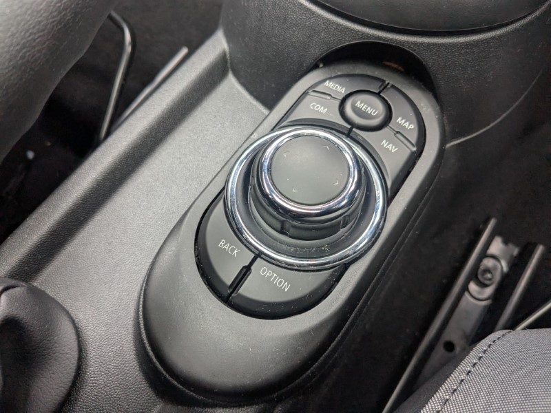 2023 (73) MINI HATCHBACK 1.5 Cooper Sport 3dr Auto 4612188