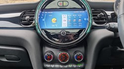 2023 (73) MINI HATCHBACK 1.5 Cooper Sport 3dr Auto 4612181