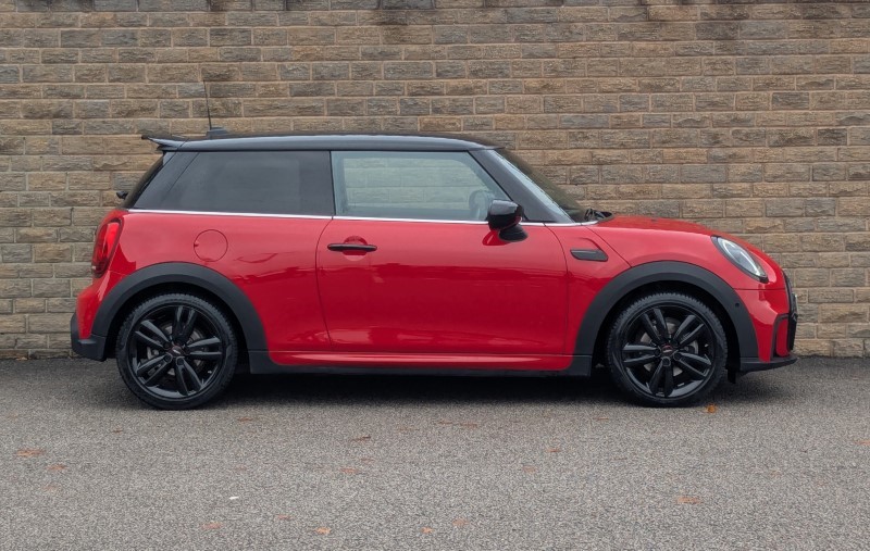2023 (73) MINI HATCHBACK 1.5 Cooper Sport 3dr Auto 4612156