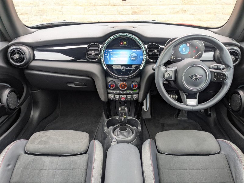 2023 (73) MINI HATCHBACK 1.5 Cooper Sport 3dr Auto 4612157