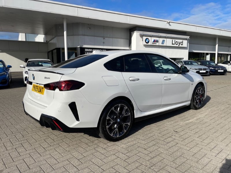 2025 (25) BMW 2 SERIES 220 M Sport 4dr Step Auto 4586107