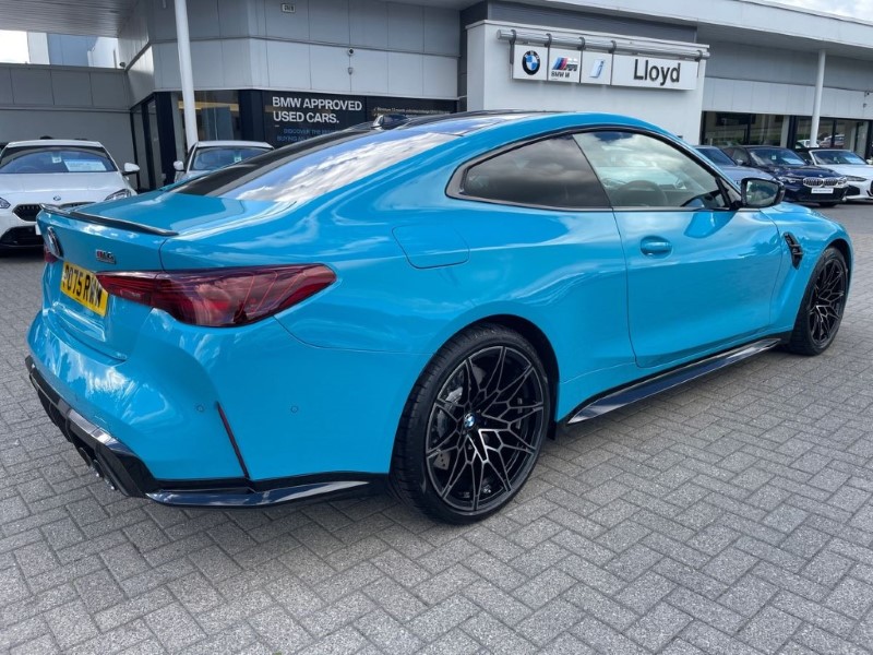 2025 (75) BMW M4 xDrive 530 Competition M 2dr Step Auto [Ult Pk] 4593614