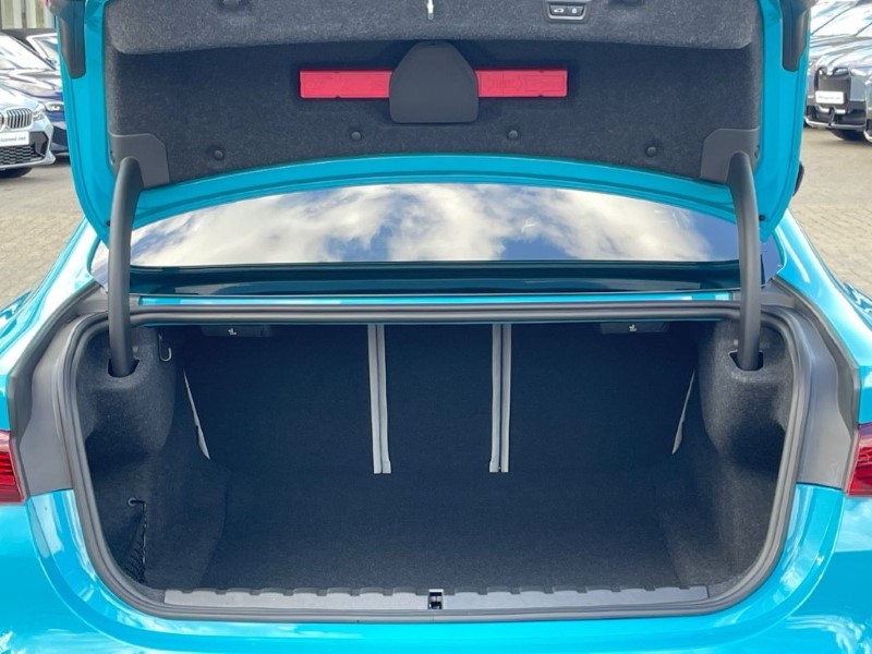 2025 (75) BMW M4 xDrive 530 Competition M 2dr Step Auto [Ult Pk] 4593575