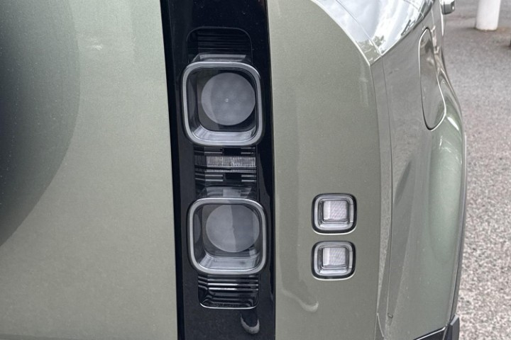 2026 (26) LAND ROVER DEFENDER 3.0 D350 X 90 3dr Auto 5728232