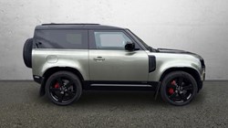 2026 (26) LAND ROVER DEFENDER 3.0 D350 X 90 3dr Auto 5728191