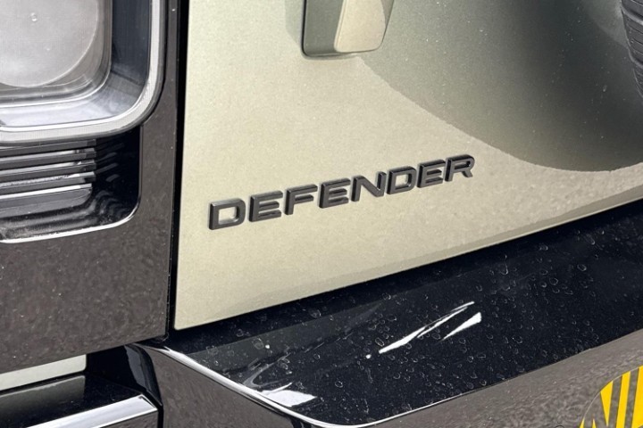 2026 (26) LAND ROVER DEFENDER 3.0 D350 X 90 3dr Auto 5728231