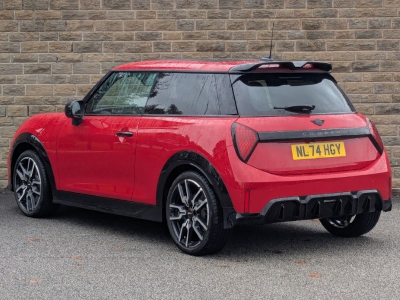 2024 (74) MINI COOPER 1.5 C Sport 3dr Auto