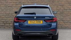 2021 (21) BMW 5 SERIES 530e M Sport 5dr Auto 4655074
