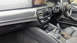 2021 (21) BMW 5 SERIES 530e M Sport 5dr Auto 4655066