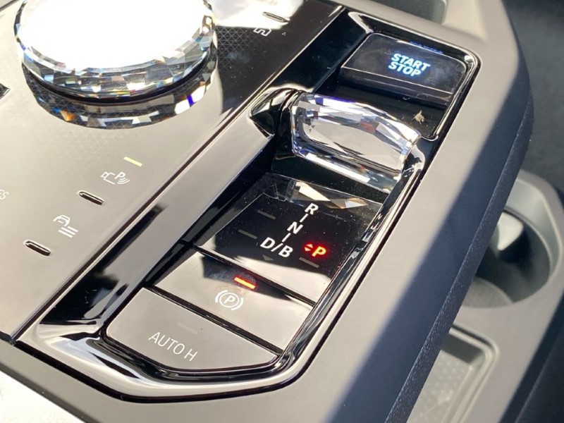 2025 (75) BMW iX 300kW xDrive45 M Sport 101kWh 5dr Auto 4944109