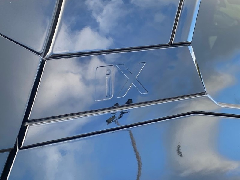 2025 (75) BMW iX 300kW xDrive45 M Sport 101kWh 5dr Auto 4944118