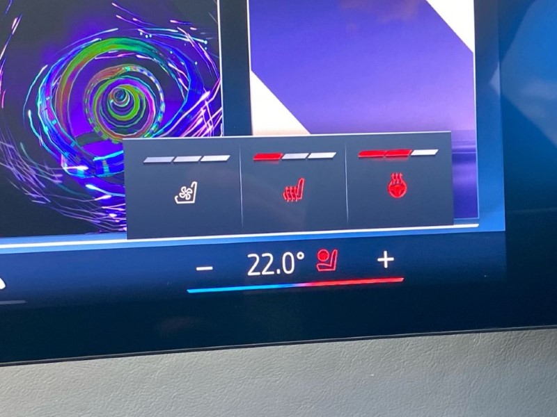 2025 (75) BMW iX 300kW xDrive45 M Sport 101kWh 5dr Auto 4944107