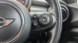 2016 (16) MINI HATCHBACK 1.5 Cooper 5dr Auto 4699709