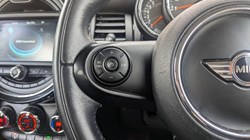 2016 (16) MINI HATCHBACK 1.5 Cooper 5dr Auto 4699708