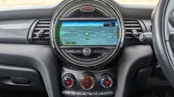 2016 (16) MINI HATCHBACK 1.5 Cooper 5dr Auto 4699717
