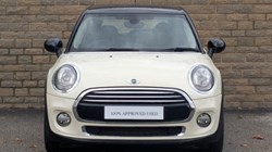 2016 (16) MINI HATCHBACK 1.5 Cooper 5dr Auto 4699707