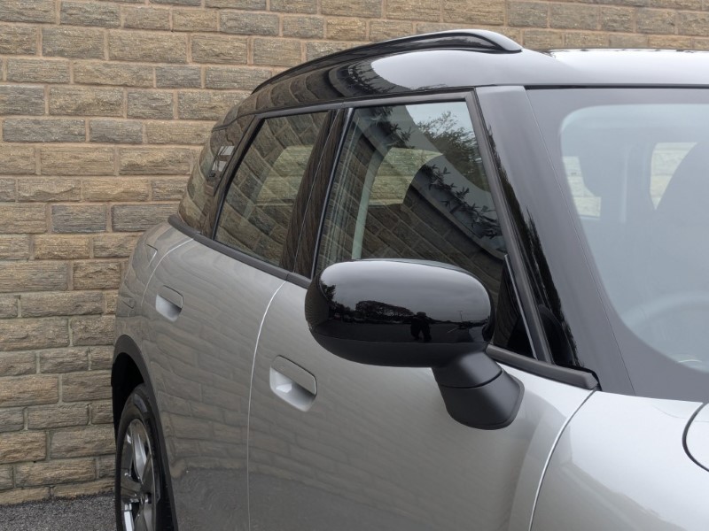 2025 (75) MINI COUNTRYMAN 2.0 S Classic ALL4 5dr Auto 5415351