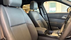 2025 (25) LAND ROVER RANGE ROVER VELAR 2.0 D200 MHEV Dynamic SE 5dr Auto 4491583