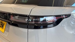 2025 (25) LAND ROVER RANGE ROVER VELAR 2.0 D200 MHEV Dynamic SE 5dr Auto 4491576