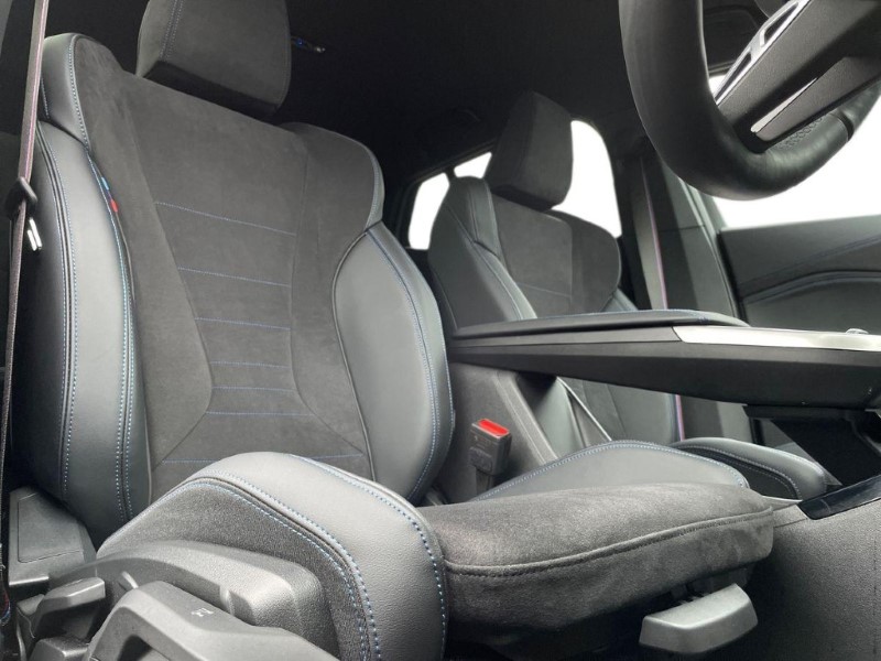 2025 (75) BMW iX2 150kW eDrive20 Shadow Edition 65kWh 5dr Auto 4772244