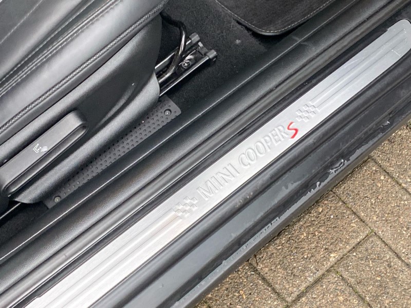 2023 (72) MINI HATCHBACK 2.0 Cooper S Exclusive 3dr Auto 4873066