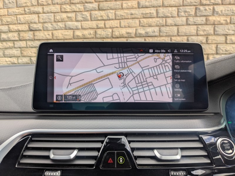 2022 (72) BMW 5 SERIES 530d xDrive MHT M Sport 4dr Auto 4692553