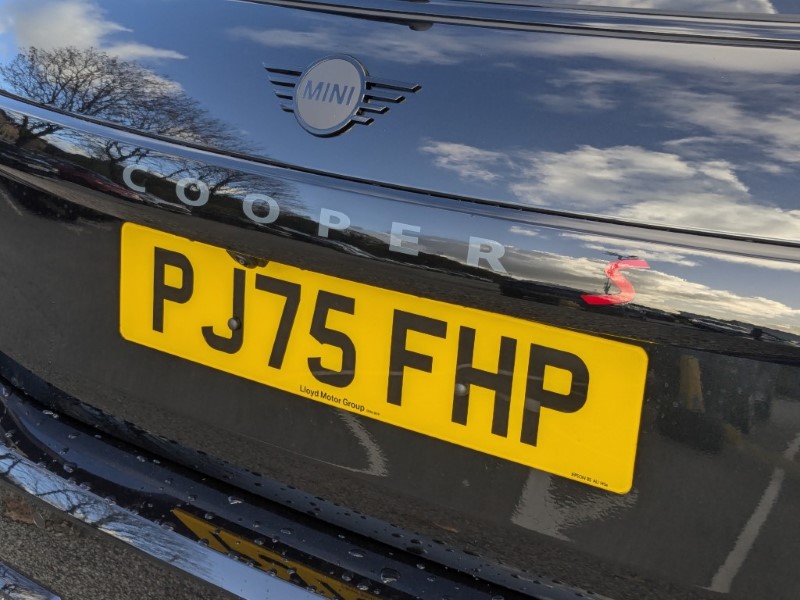2025 (75) MINI COOPER 2.0 S Sport 3dr Auto 5617939