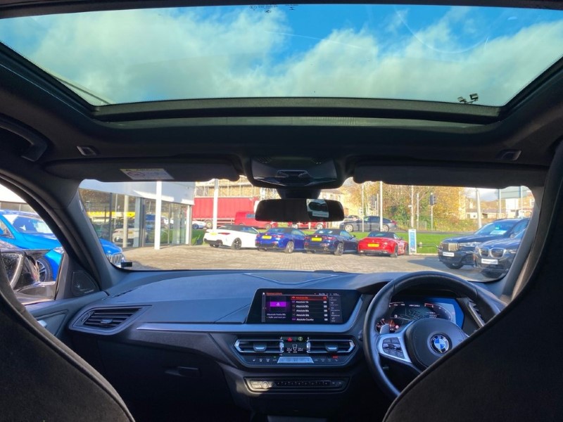 2023 (23) BMW 1 SERIES M135i xDrive 5dr Step Auto 4762165