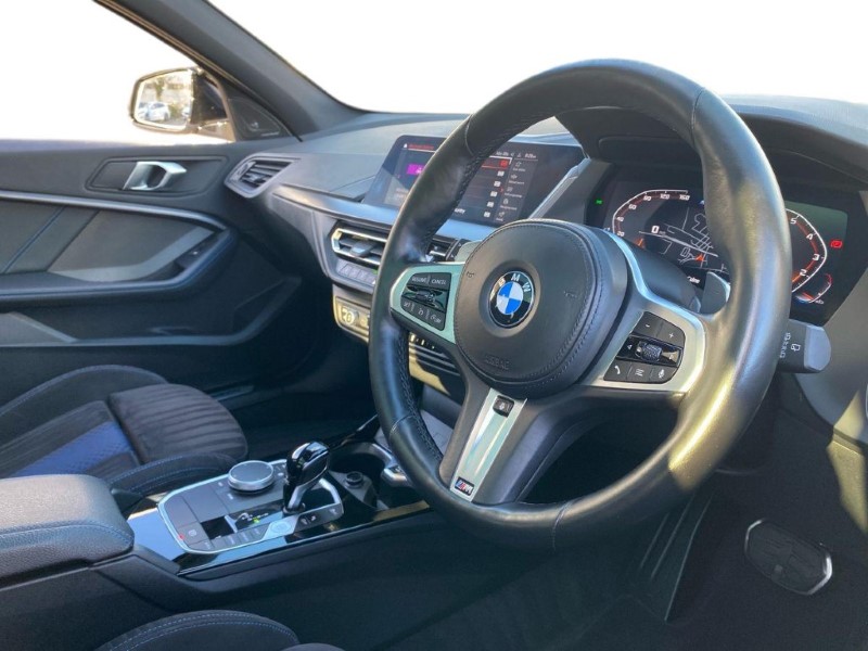 2023 (23) BMW 1 SERIES M135i xDrive 5dr Step Auto 4762150